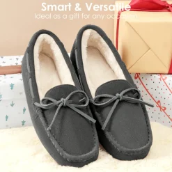 Moccasin Slippers with Faux Fur