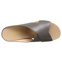 Platform Criss-Cross Flat Sandals