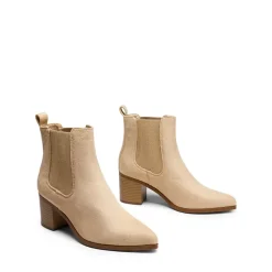 Pointed Toe Chelsea Ankle Boots
