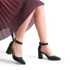 Pointed Toe Chunky Mid Heel Pumps