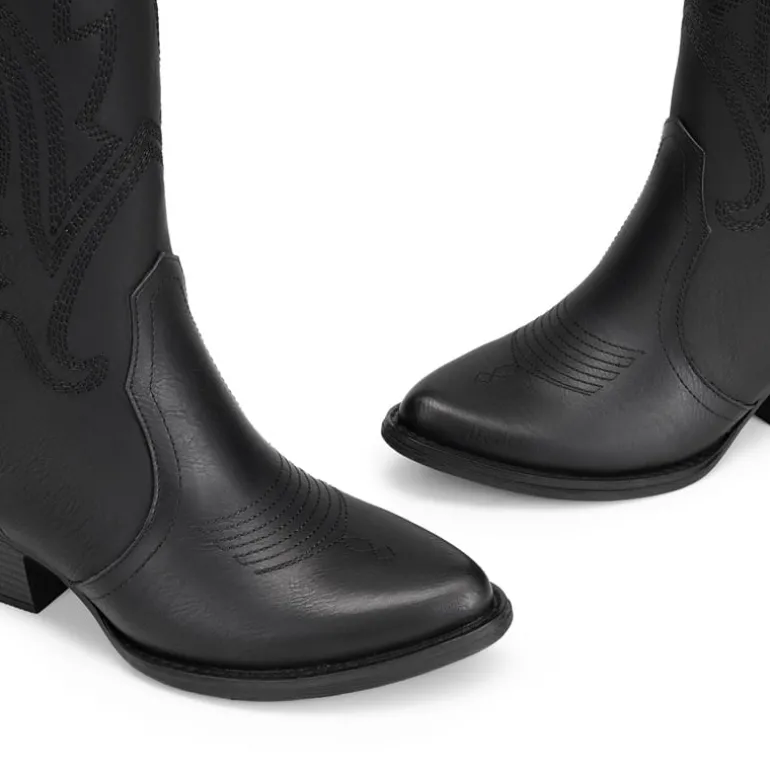 Pointed-Toe Mid-calf Cowgirl Boots