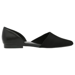 Pointed-Toe Slip on Flats