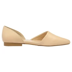 Pointed-Toe Slip on Flats