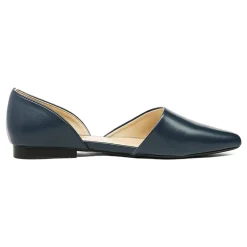 Pointed-Toe Slip on Flats