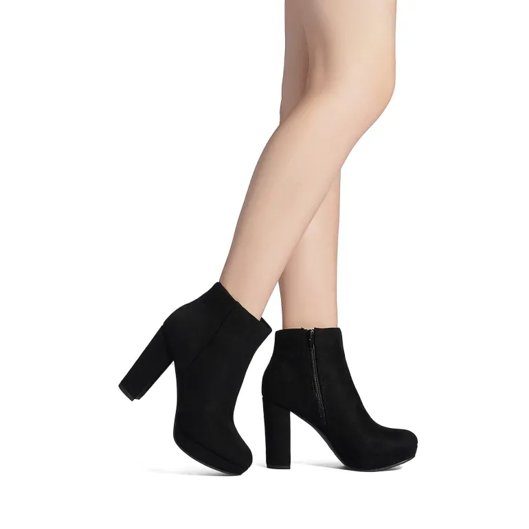 Round-Toe High Heel Chunky Ankle Boots