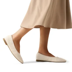 Simplistic Machine Washable Flats