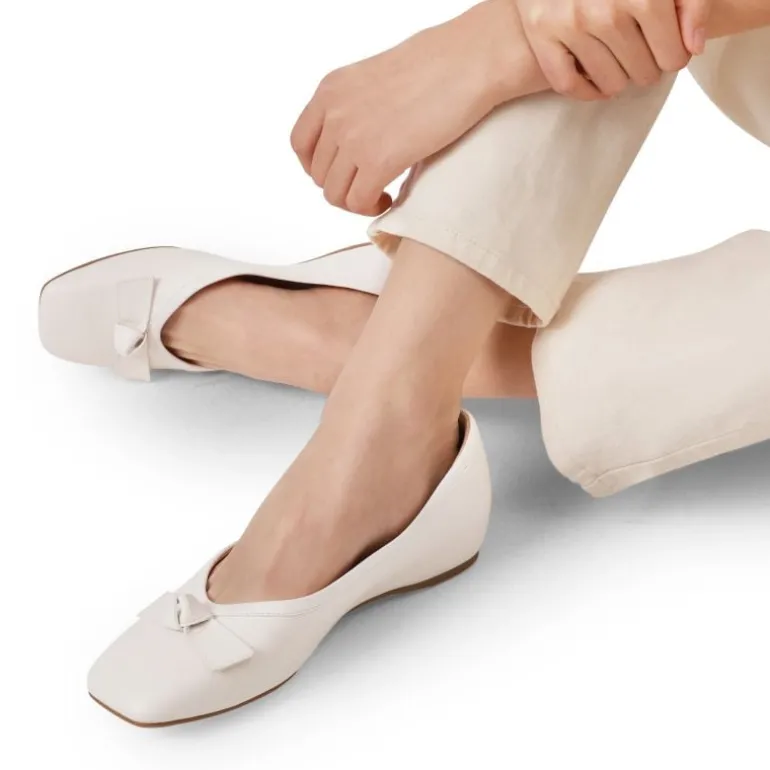 Square Toe Low Wedge Bow Flats