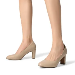 Versatile Classic Round Toe Block Heel Pumps