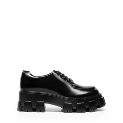 Versatile Lace-up Platform Oxfords