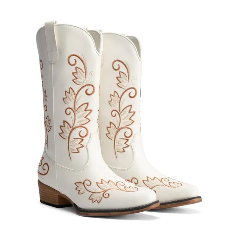 Vintage-inspired Women’s Cowboy Boots