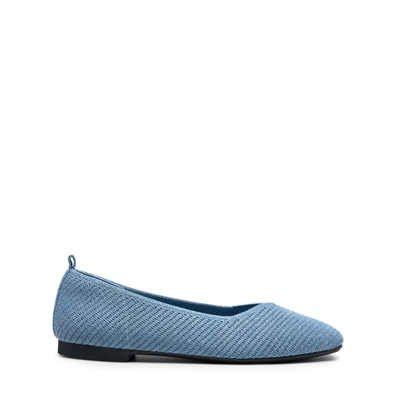 Wide-Toe Knit Flats