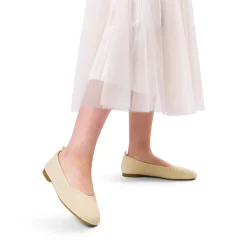 Wide-Toe Knit Flats
