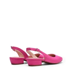 Women’s Chic Pointed Toe Slingback Pumps