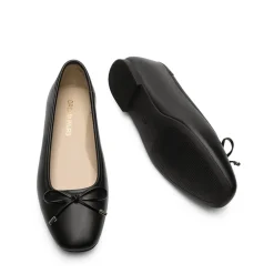 Women’s Elegant Pearl Rhinestone Flats