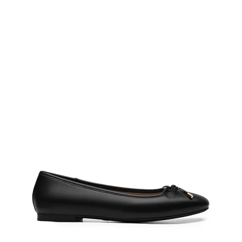 Women’s Elegant Pearl Rhinestone Flats