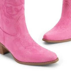 Women’s Embroidered Distressed Cowgirl Boots
