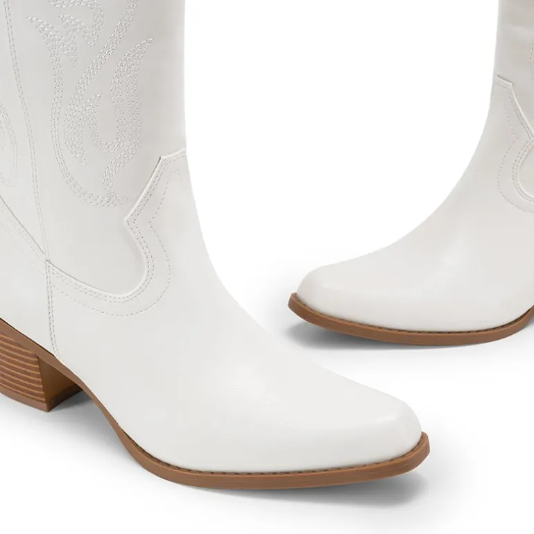 Women’s Embroidered Mid-Calf Cowboy Boots