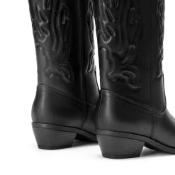 Women’s Embroidered Pointed-Toe Mid-Calf Western Boots