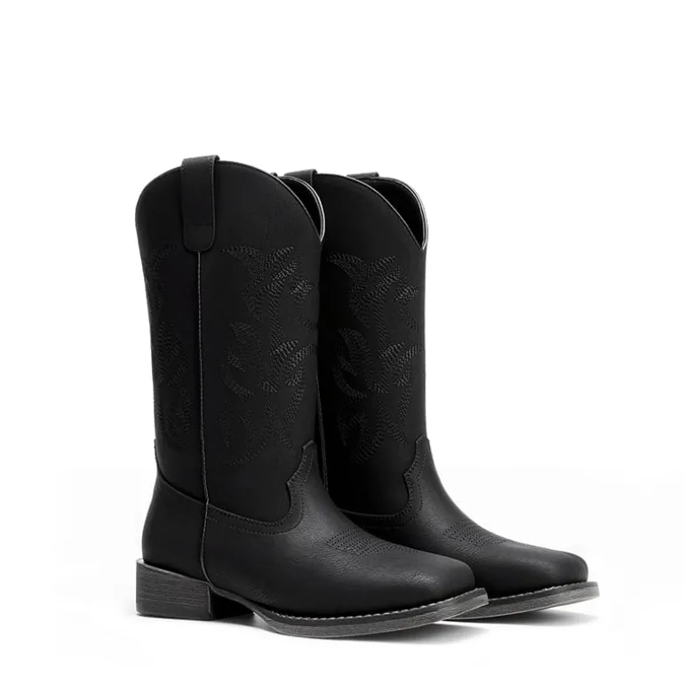 Women’s Flame Embroidered Cowboy Boots