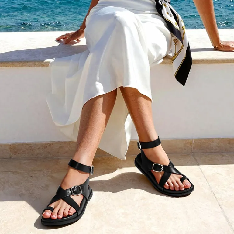 Women’s Flat Thong Sandals with Arch Support