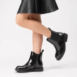 Women’s Inner Zipper Chelsea Boots