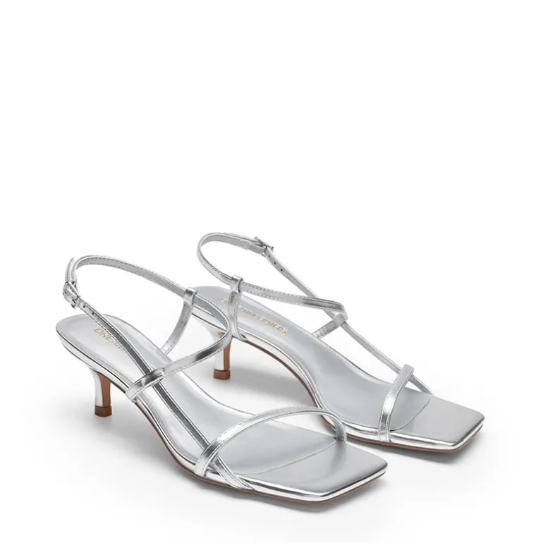 Women’s Kitten Heels with Crossover Straps