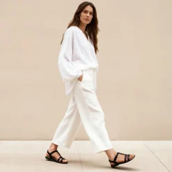 Women’s Modern Comfort Sandals with Arch Support