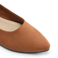 Women’s Pointed Toe Faux Suede Flats