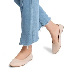 Women’s Pointed Toe Faux Suede Flats