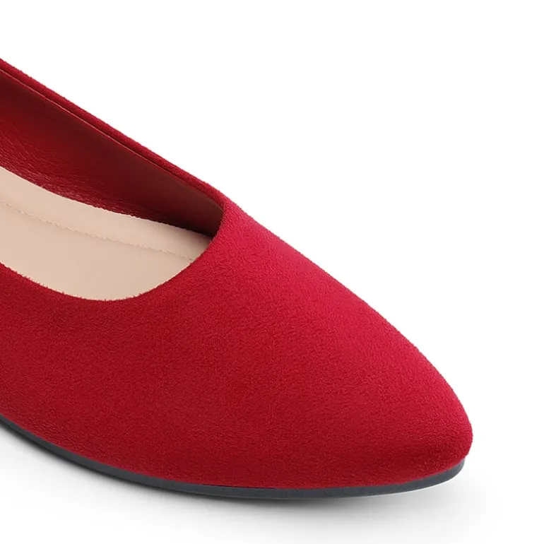Women’s Pointed Toe Faux Suede Flats