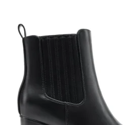 Women’s Sleek Cushioned Ankle Boots