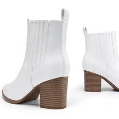 Women’s Sleek Cushioned Ankle Boots
