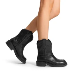 Women’s Slip-On Vintage Western Boots