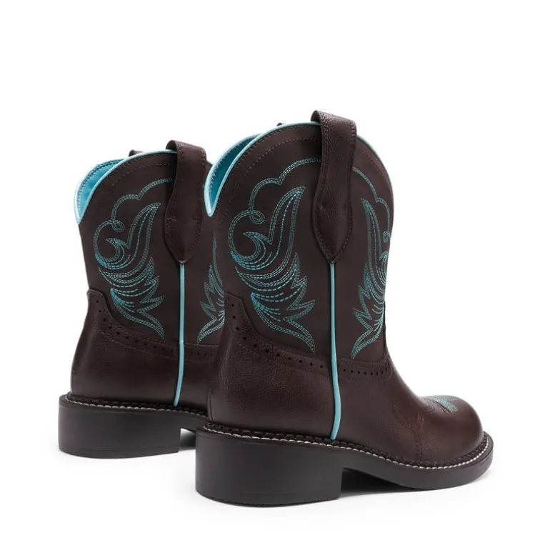 Women’s Slip-On Vintage Western Boots