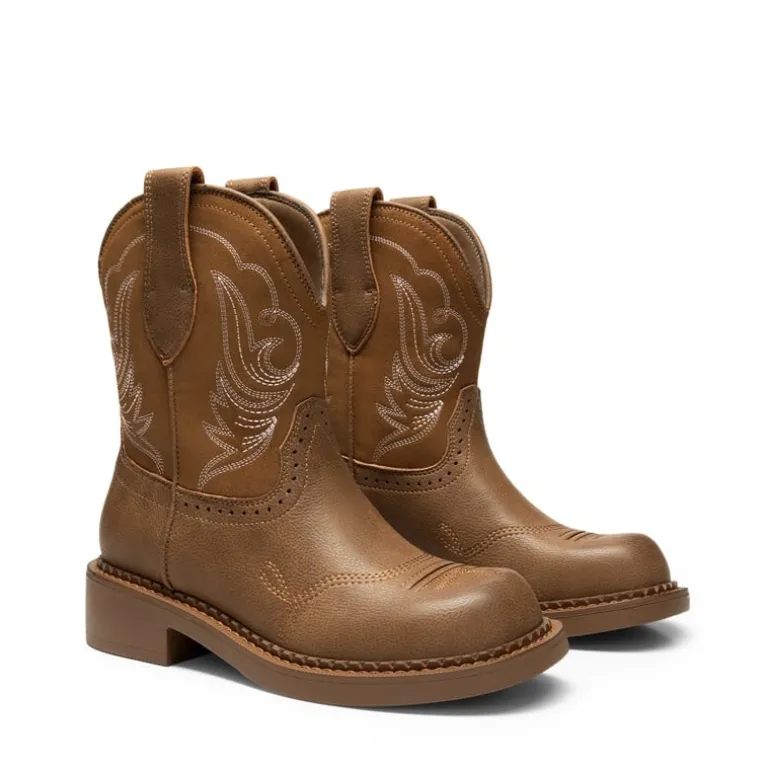 Women’s Slip-On Vintage Western Boots