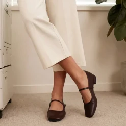 Women's Square-Toe Mary Jane Flats