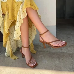 Women's Square-Toe Thong Kitten Heel Sandals