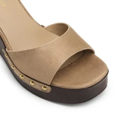 Women’s Studded Square-Toe Boho Wedge Sandals