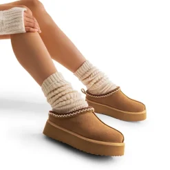 Women’s Suede Wide Toe Platform Slip-On Slippers