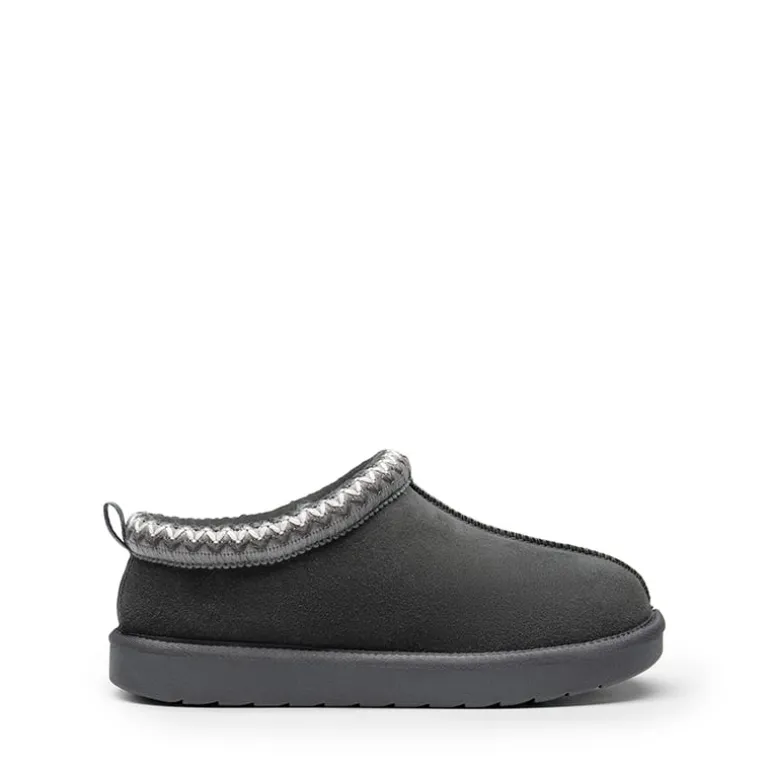 Women’s Wide Toe Fuzzy Cozy Slip-On Slippers
