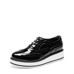 Women’s Wingtip Oxford Sneakers