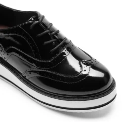Women’s Wingtip Oxford Sneakers