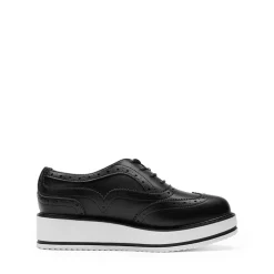 Women’s Wingtip Oxford Sneakers