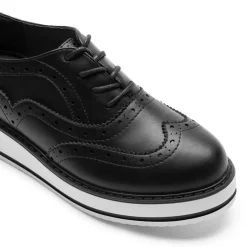Women’s Wingtip Oxford Sneakers